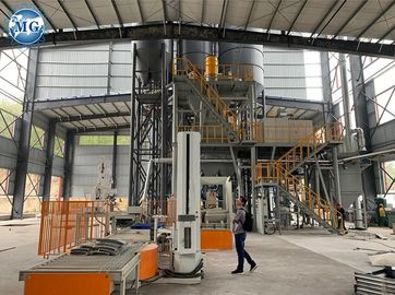 Tipo modificado para requisitos particulares fábrica de la torre del voltaje adhesiva de la teja automática con el sistema que empalieta